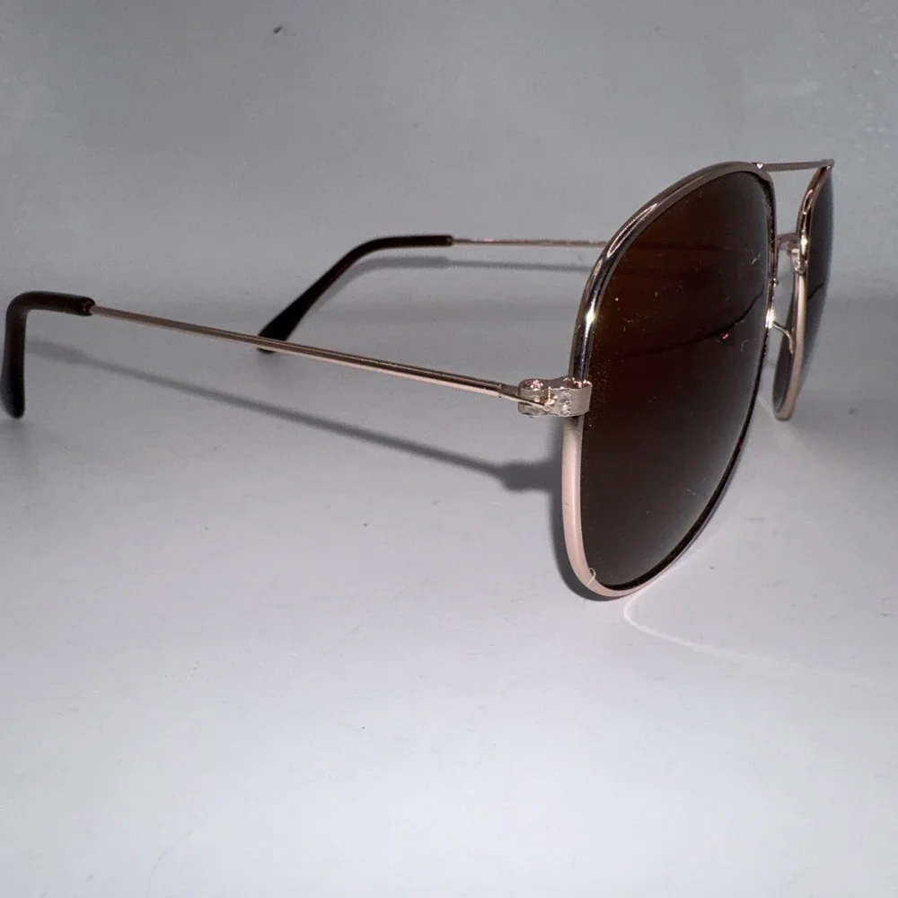 Rose Gold and Diamond Aviator Sunglasses 719175090135